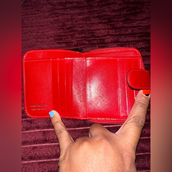 Salvatore Ferragamo Wallet - Picture 10 of 14